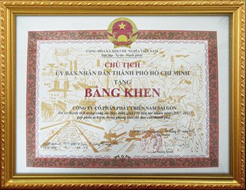 Bằng khen của Uỷ Ban Nhân Dân TP.HCM vì đã có thành tích trong công tác thực hiện Quỹ 156 liên tục nhiều năm