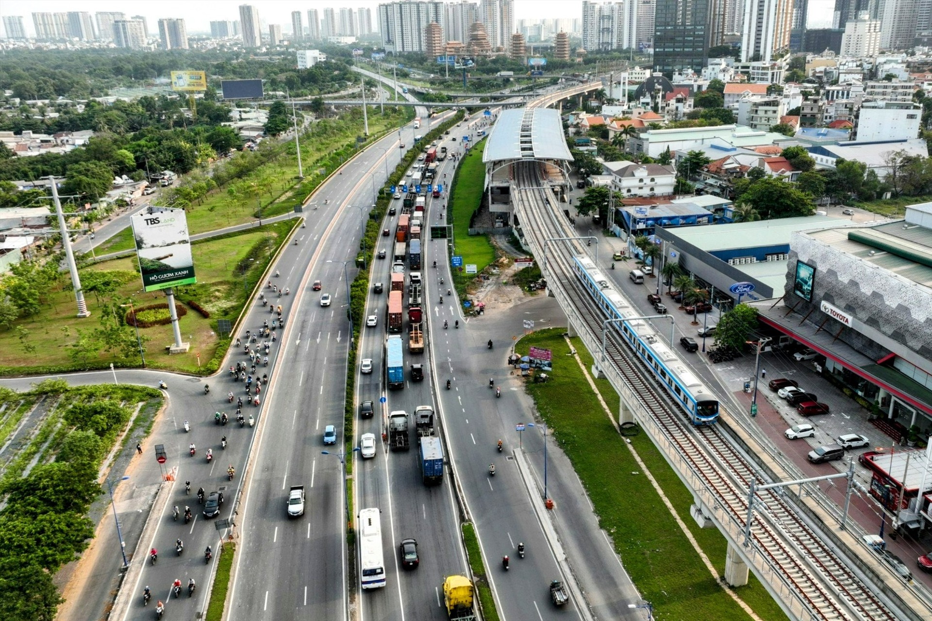 Tp.HCM đề xuất phát triển 5 huyện thành đô thị vệ tinh